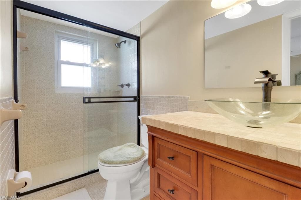 1155 Sandpiper St D4, Naples, FL 34102-16