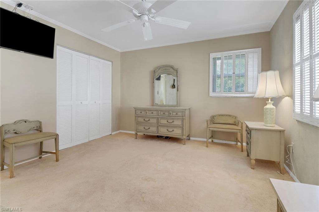 1155 Sandpiper St D4, Naples, FL 34102-32