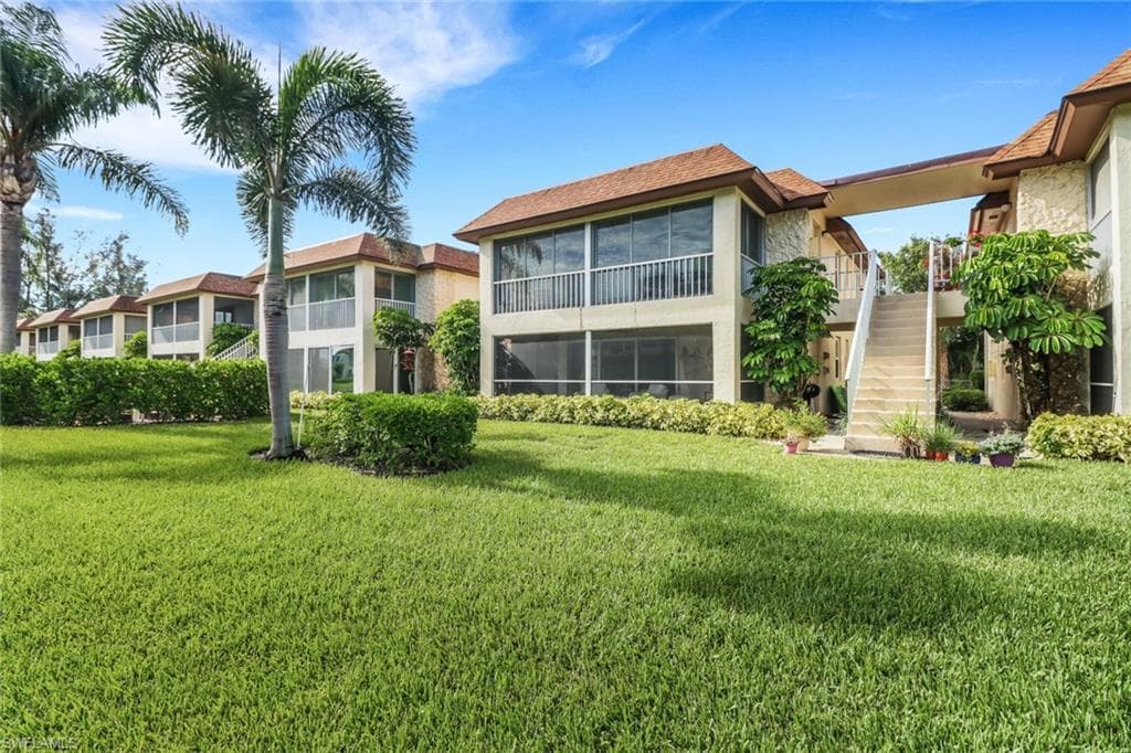 1155 Sandpiper St D4, Naples, FL 34102-3