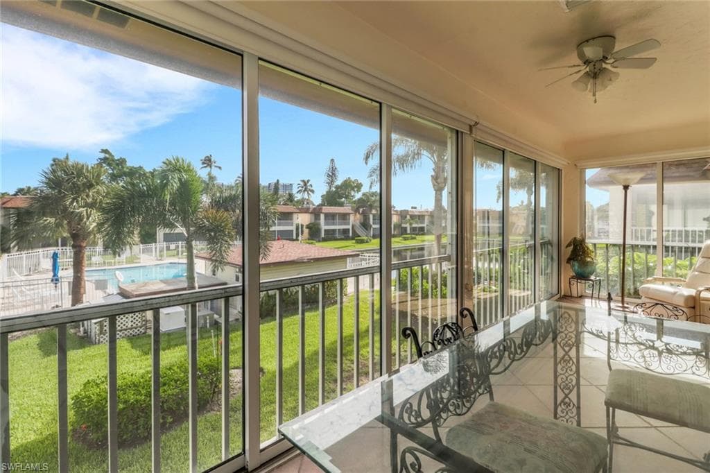 1155 Sandpiper St D4, Naples, FL 34102-4