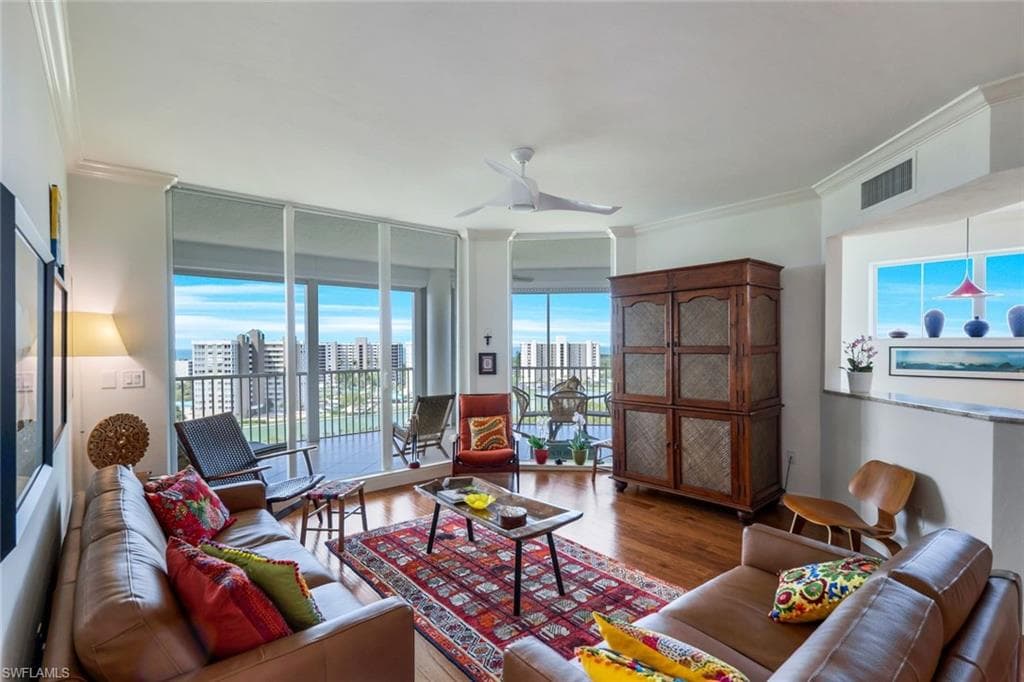 315 Dunes Blvd 1006, Naples, FL 34110-5
