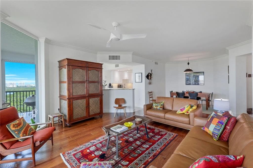 315 Dunes Blvd 1006, Naples, FL 34110-7