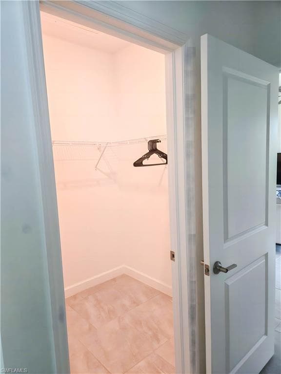 18293 Ridgeline Dr, Estero, FL 33928-9
