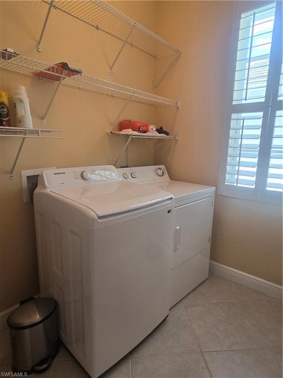 8375 Whisper Trace Ln M203, Naples, FL 34114-10