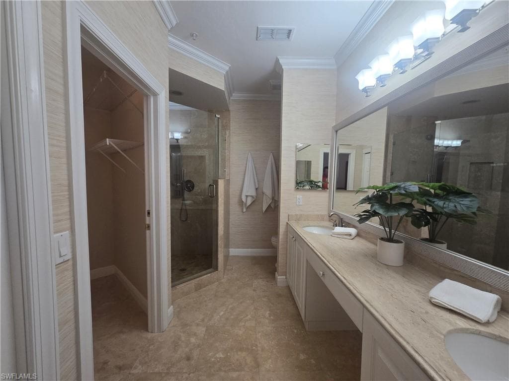 8375 Whisper Trace Ln M203, Naples, FL 34114-24