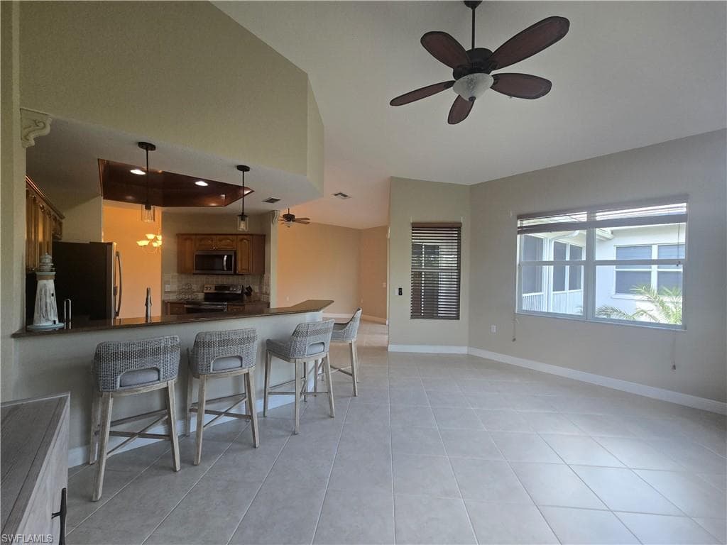 8375 Whisper Trace Ln M203, Naples, FL 34114-31