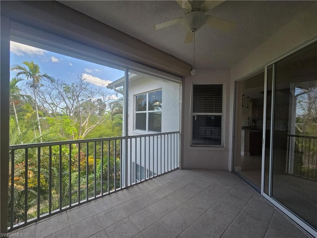 8375 Whisper Trace Ln M203, Naples, FL 34114-35