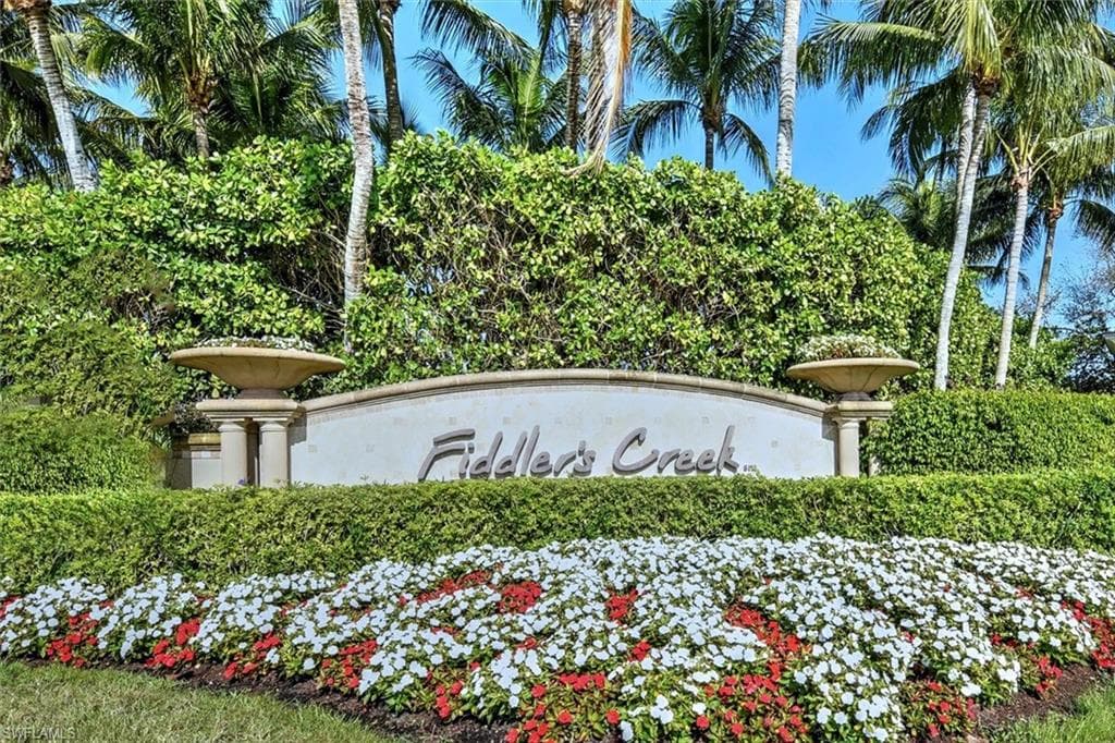 8375 Whisper Trace Ln M203, Naples, FL 34114-2