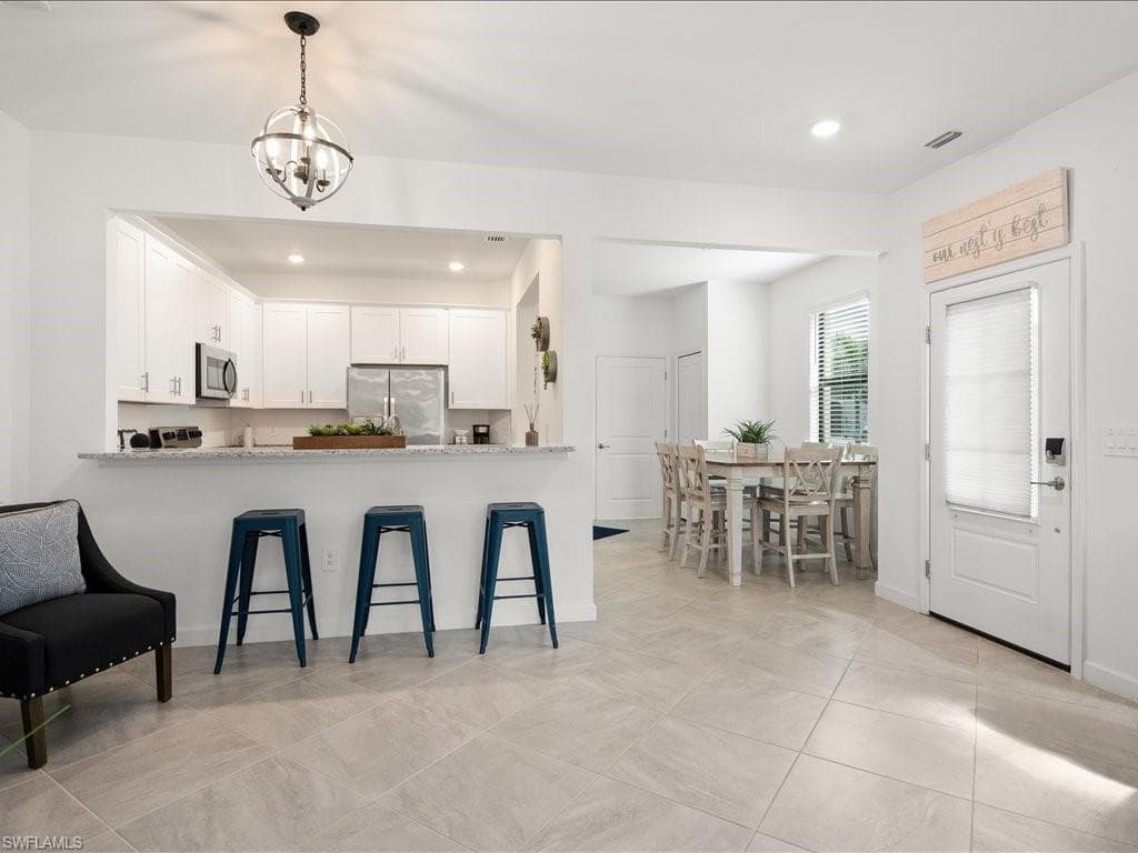14121 Pine Lodge Ln, Fort Myers, FL 33913-8