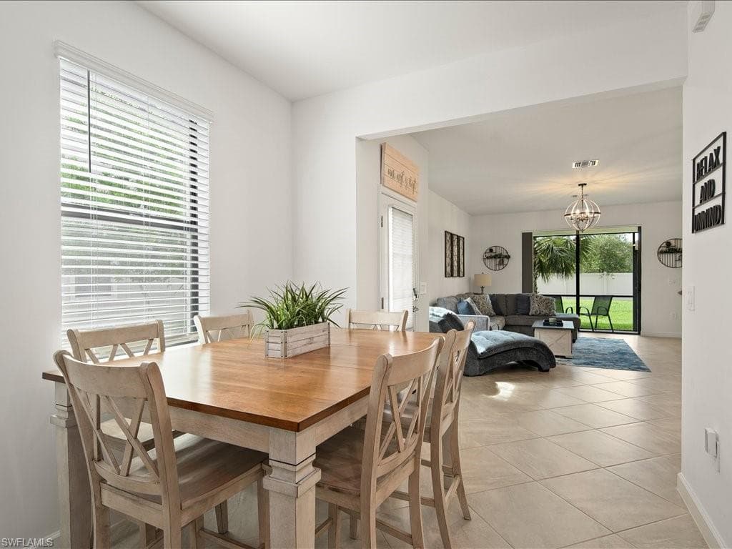 14121 Pine Lodge Ln, Fort Myers, FL 33913-9
