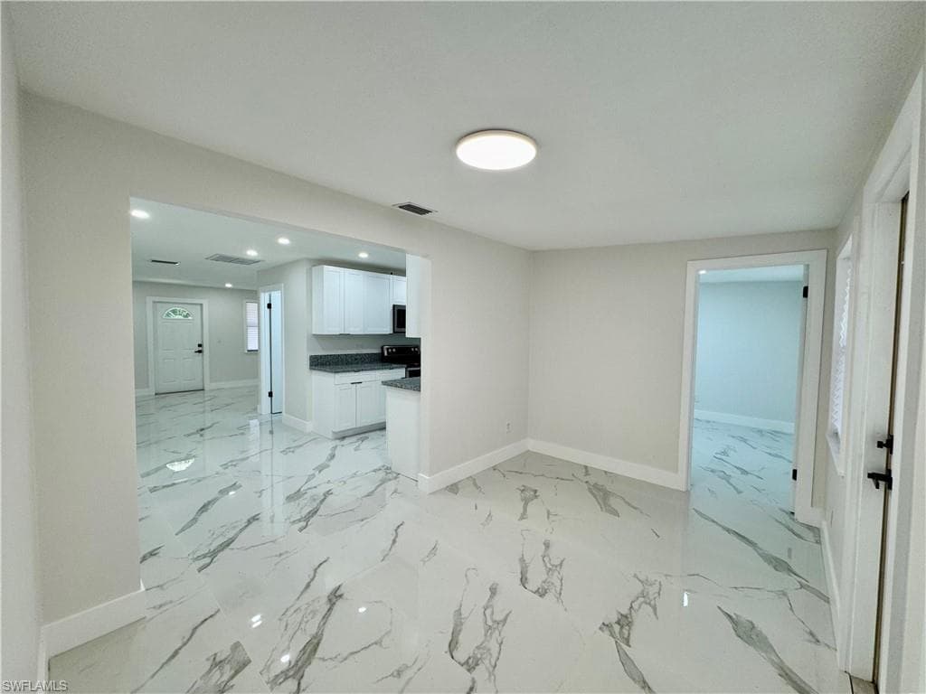390 Hazel Cir, Punta Gorda, FL 33982-15