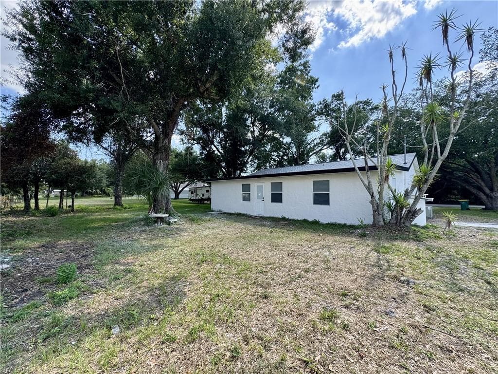 390 Hazel Cir, Punta Gorda, FL 33982-17