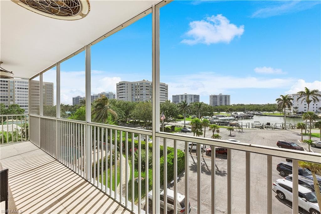 5 Bluebill Ave 410, Naples, FL 34108-26