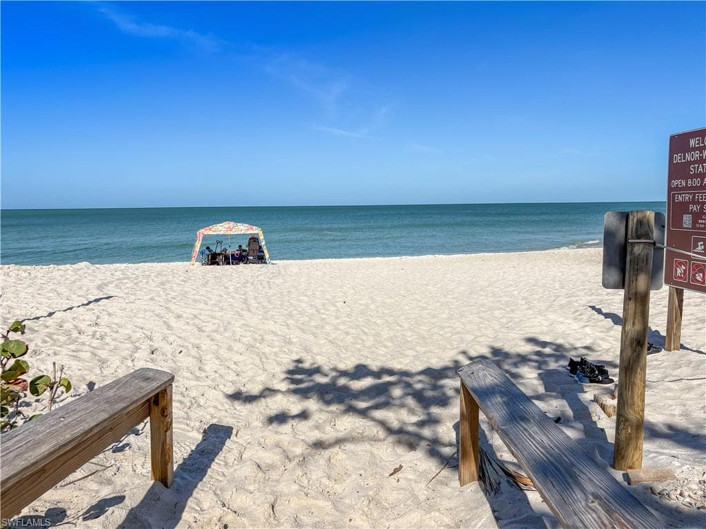 5 Bluebill Ave 410, Naples, FL 34108-38