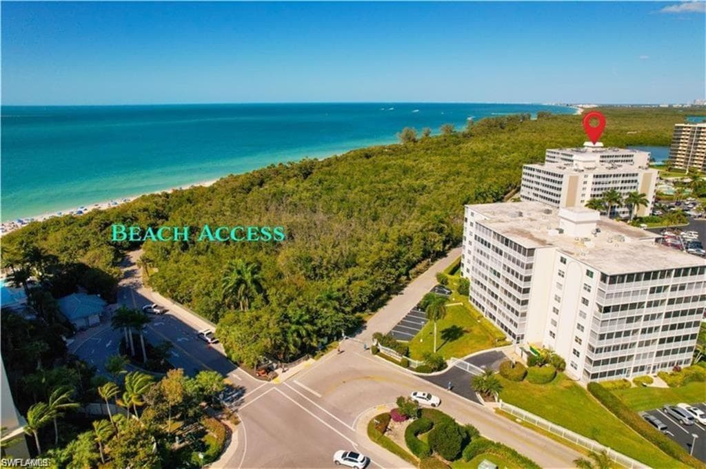 5 Bluebill Ave 410, Naples, FL 34108-3