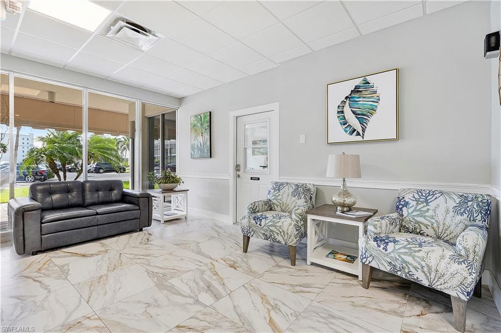 5 Bluebill Ave 410, Naples, FL 34108-6
