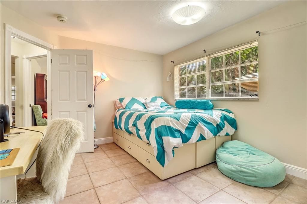 2979 Cortez Blvd, Fort Myers, FL 33901-20