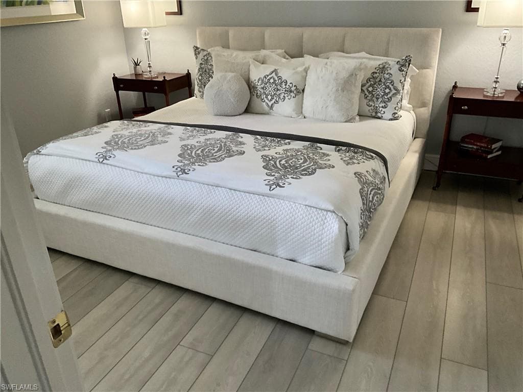 14640 Meravi Dr, Bonita Springs, FL 34135-11