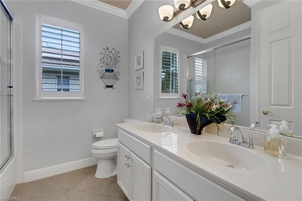 14640 Meravi Dr, Bonita Springs, FL 34135-6