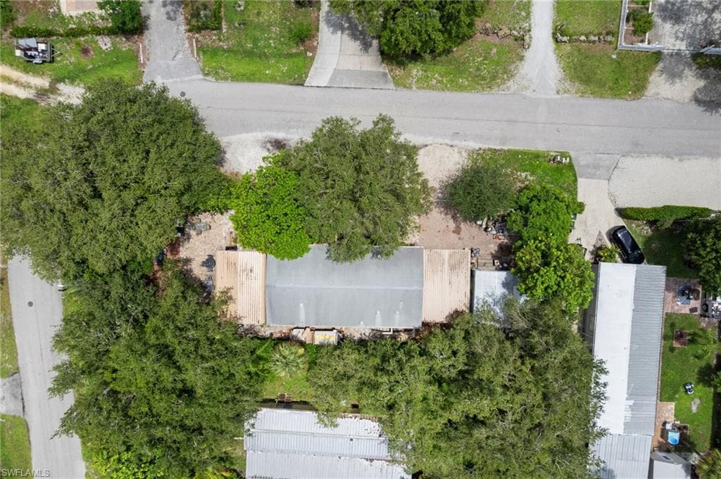 11068 New Moon Ct, Bonita Springs, FL 34135-23