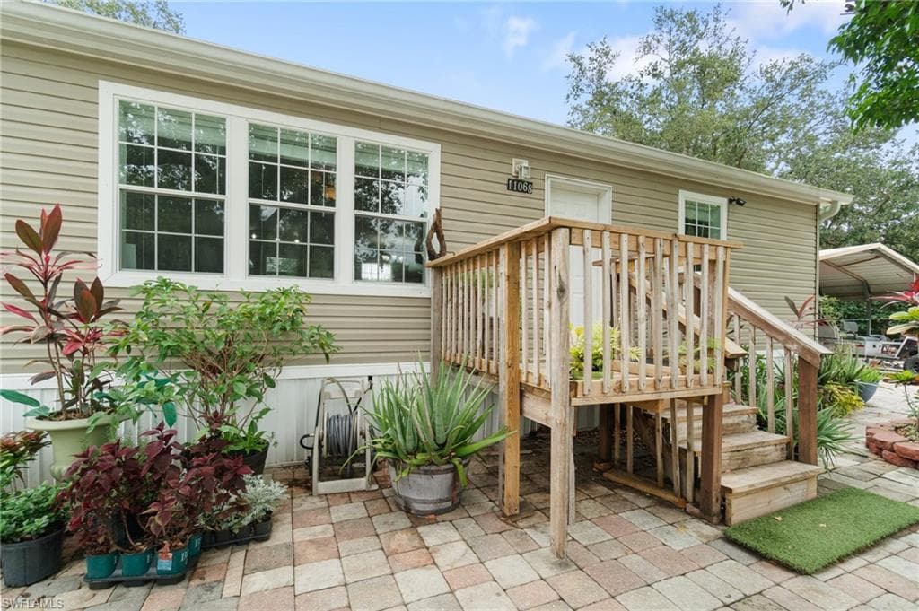 11068 New Moon Ct, Bonita Springs, FL 34135-2