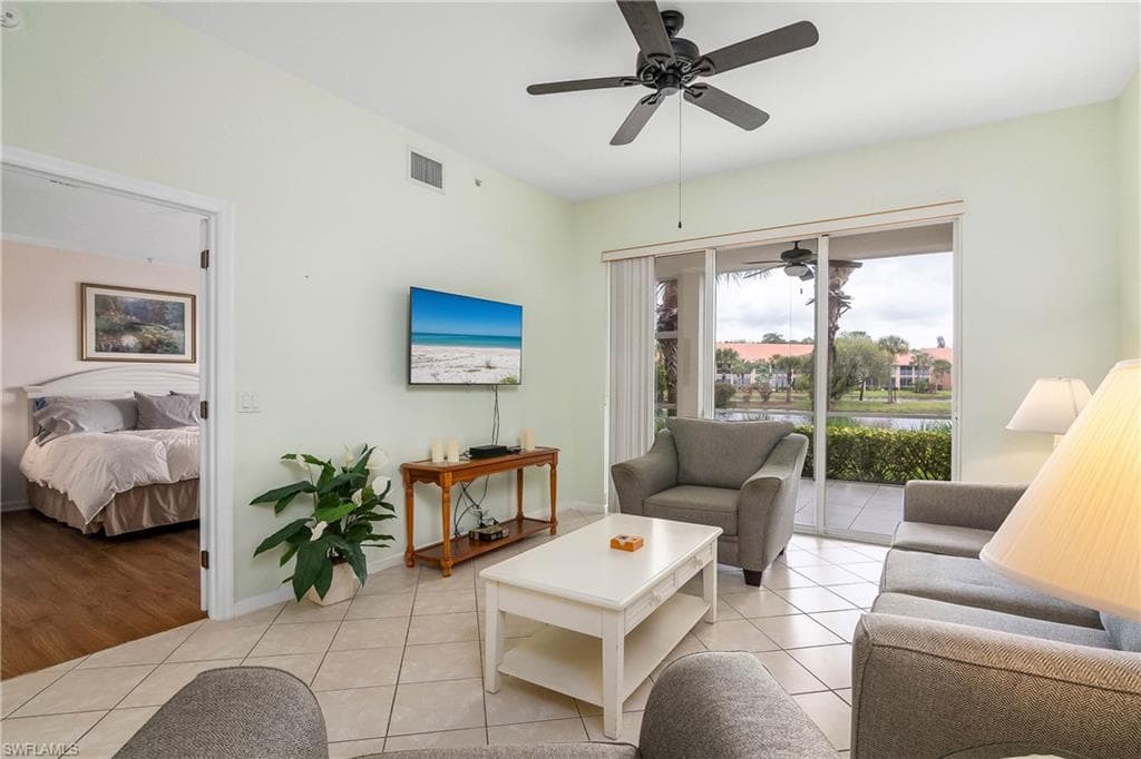 6810 Beach Resort Dr 13, Naples, FL 34114-10