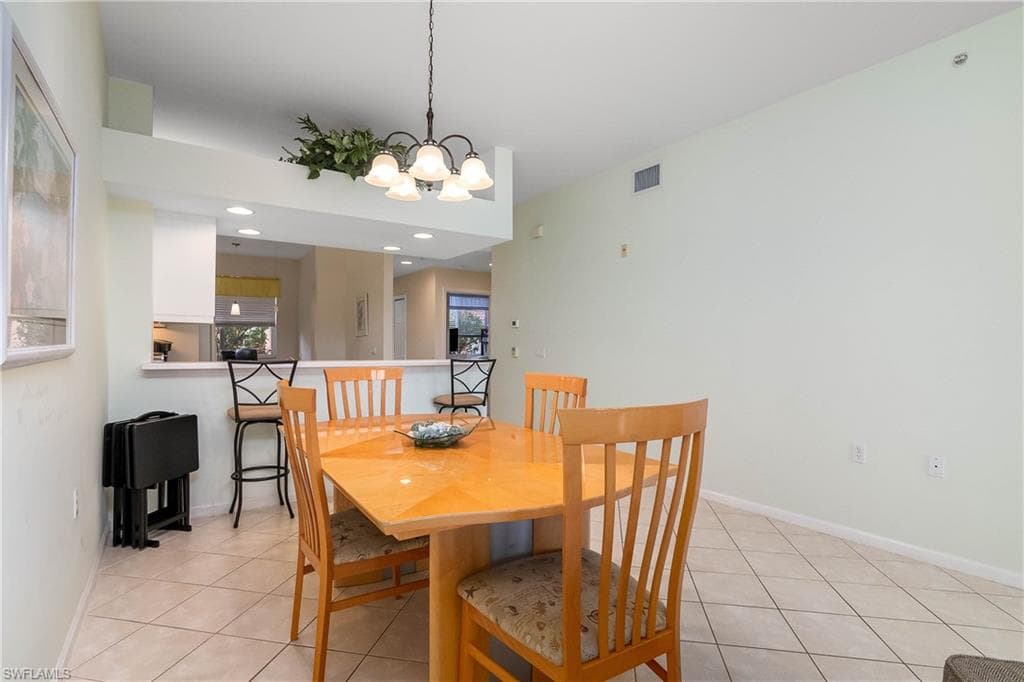 6810 Beach Resort Dr 13, Naples, FL 34114-8