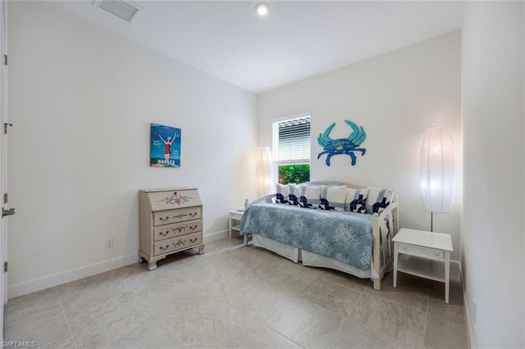 11641 Canal Grande Dr, Fort Myers, FL 33913-24