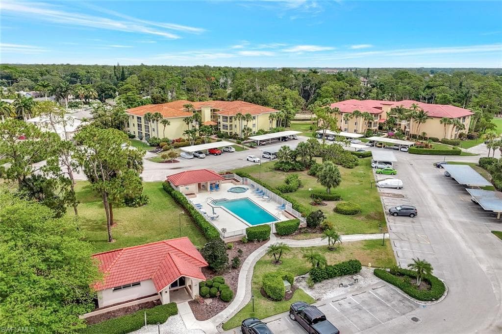 1051 Foxfire Ln 309, Naples, FL 34104-27