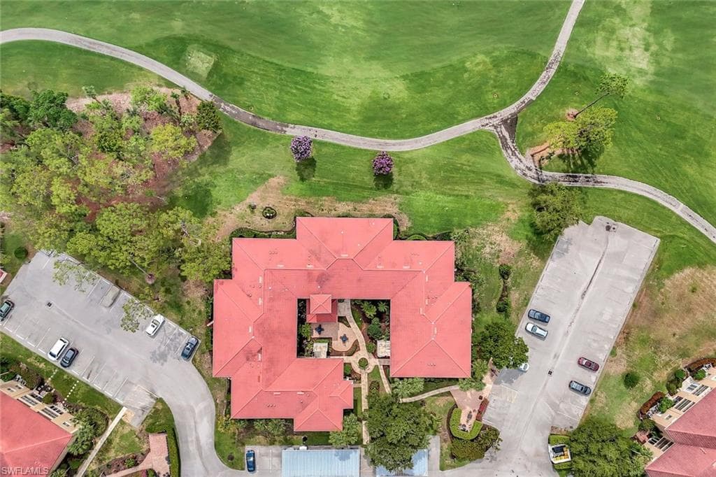 1051 Foxfire Ln 309, Naples, FL 34104-28