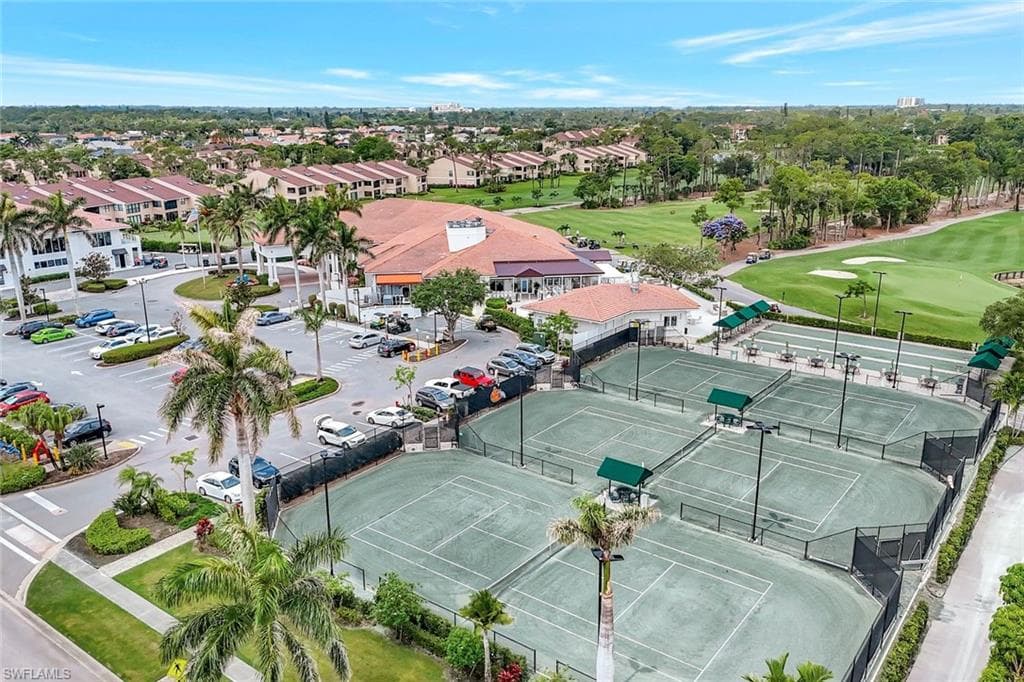 1051 Foxfire Ln 309, Naples, FL 34104-33