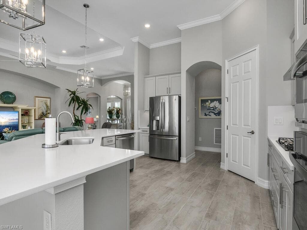 15074 Blue Bay Cir, Fort Myers, FL 33913-9