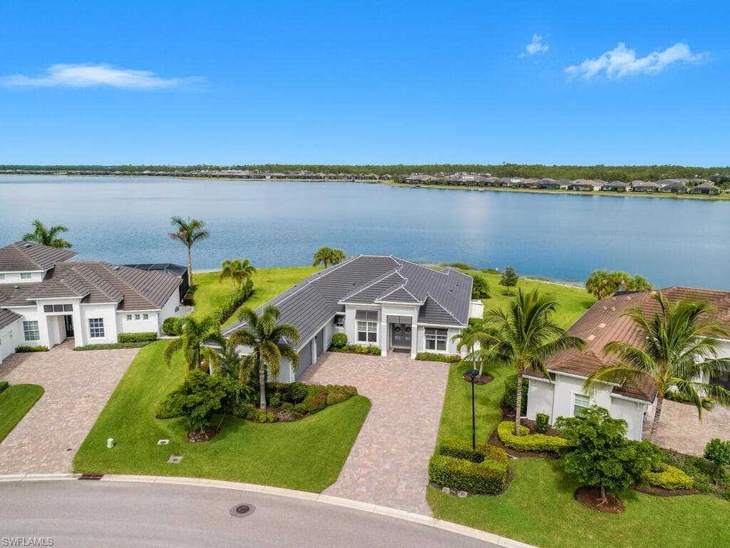 15074 Blue Bay Cir, Fort Myers, FL 33913-1