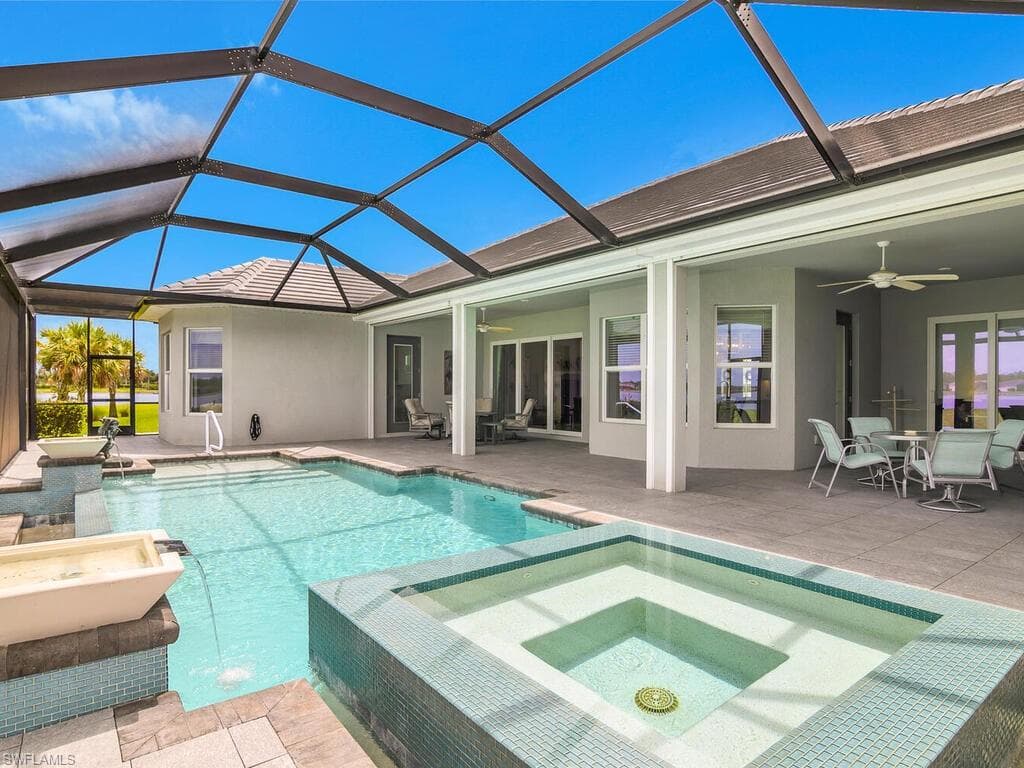 15074 Blue Bay Cir, Fort Myers, FL 33913-32