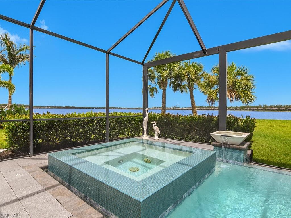 15074 Blue Bay Cir, Fort Myers, FL 33913-40