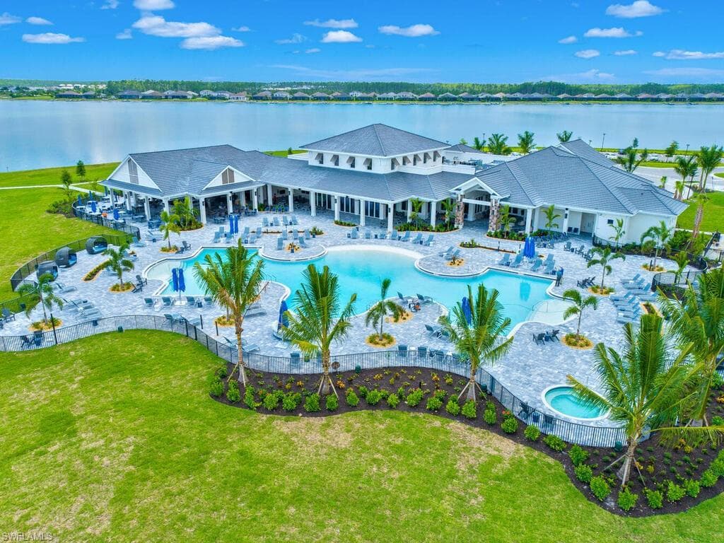 15074 Blue Bay Cir, Fort Myers, FL 33913-45
