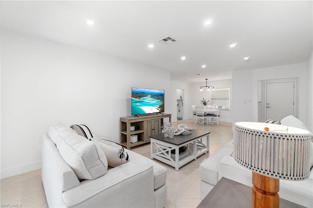 4126 Belair Ln C6, Naples, FL 34103-9