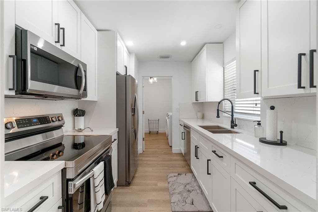 4126 Belair Ln C6, Naples, FL 34103-14