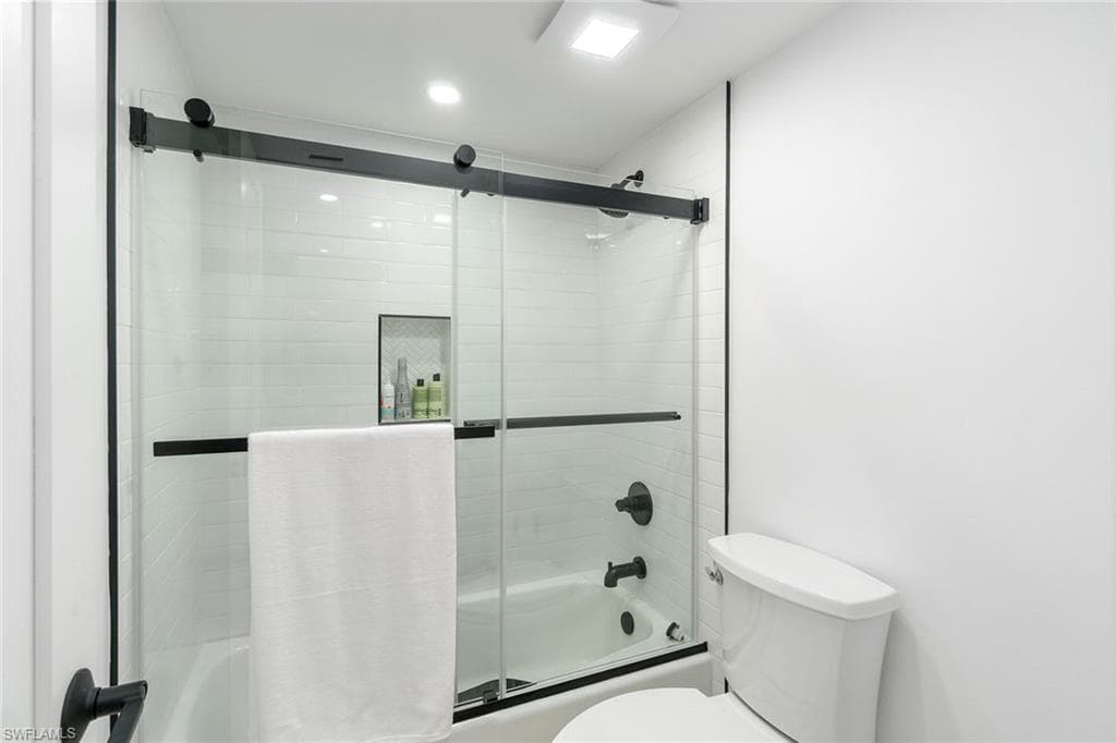 4126 Belair Ln C6, Naples, FL 34103-28