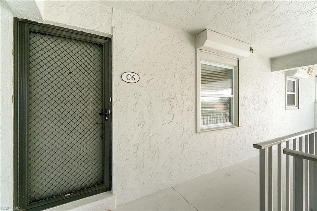 4126 Belair Ln C6, Naples, FL 34103-3