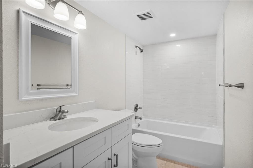 1549 Sandpiper St 59, Naples, FL 34102-11