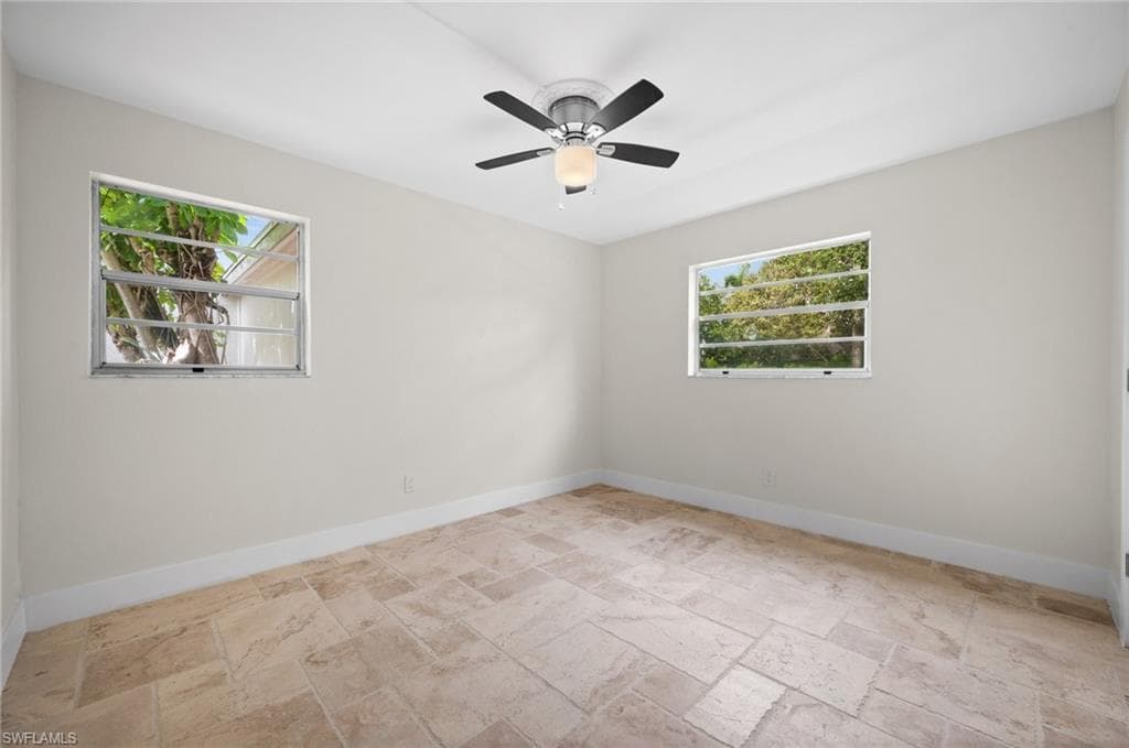 1549 Sandpiper St 59, Naples, FL 34102-12