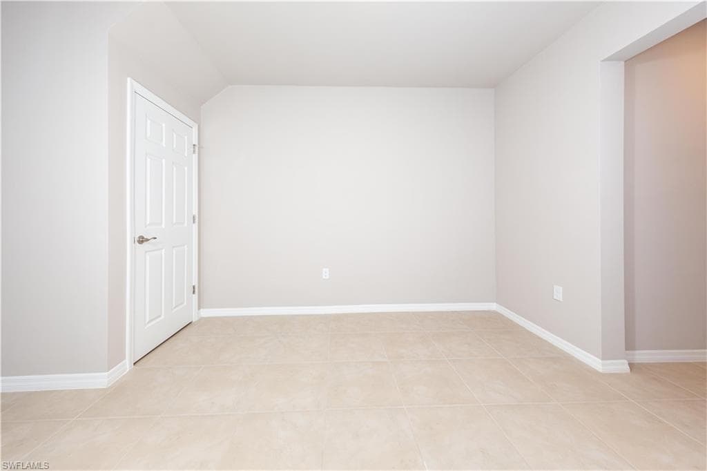 15307 Wildflower Cir, Naples, FL 34119-19