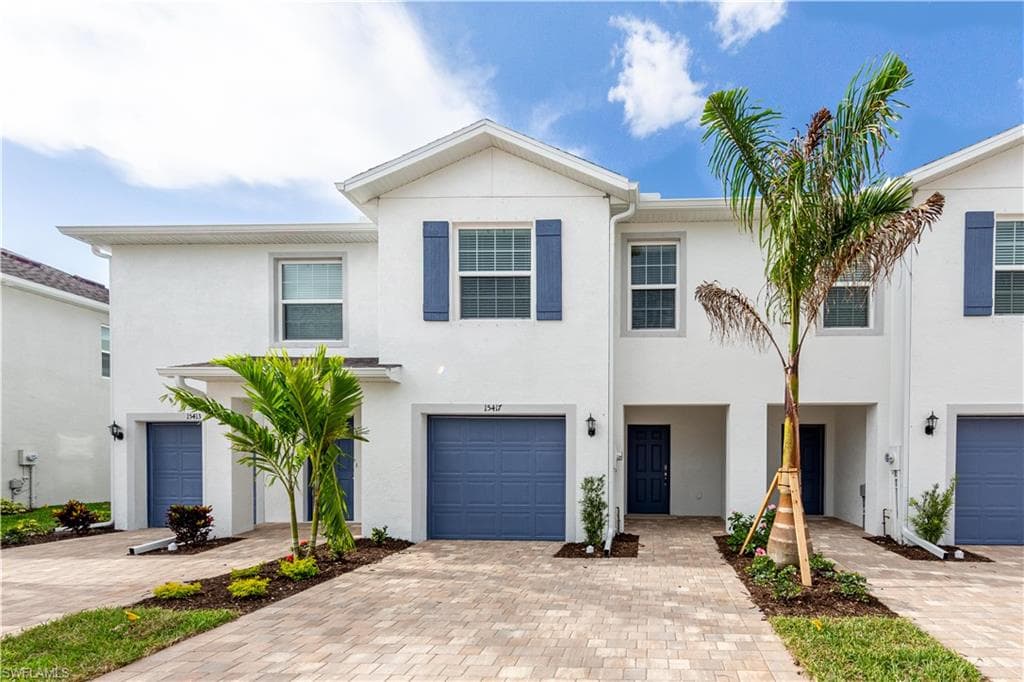 15307 Wildflower Cir, Naples, FL 34119-3