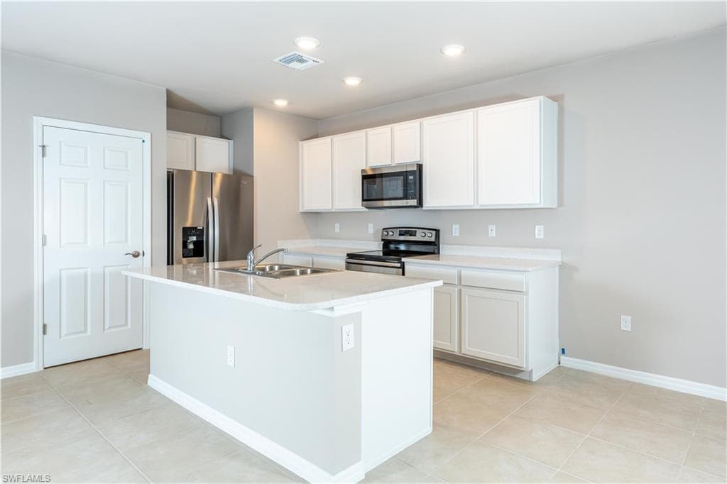 15307 Wildflower Cir, Naples, FL 34119-6