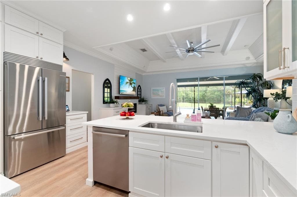 5141 Hickory Wood Dr, Naples, FL 34119-15