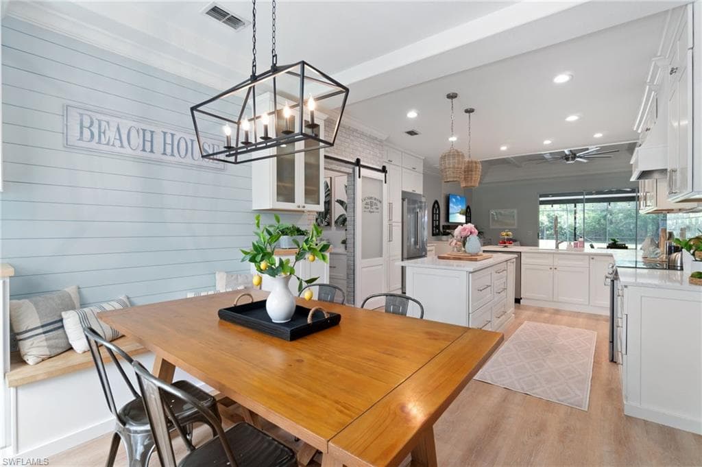 5141 Hickory Wood Dr, Naples, FL 34119-16