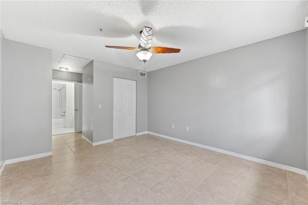 1210 Wildwood Lakes Blvd 304, Naples, FL 34104-10