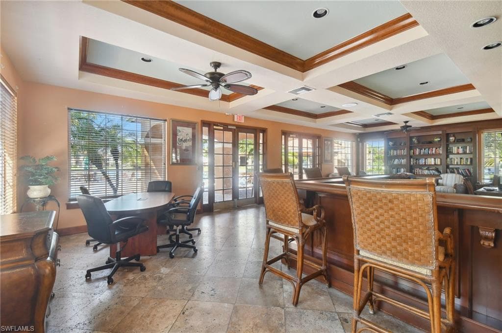 1210 Wildwood Lakes Blvd 304, Naples, FL 34104-25