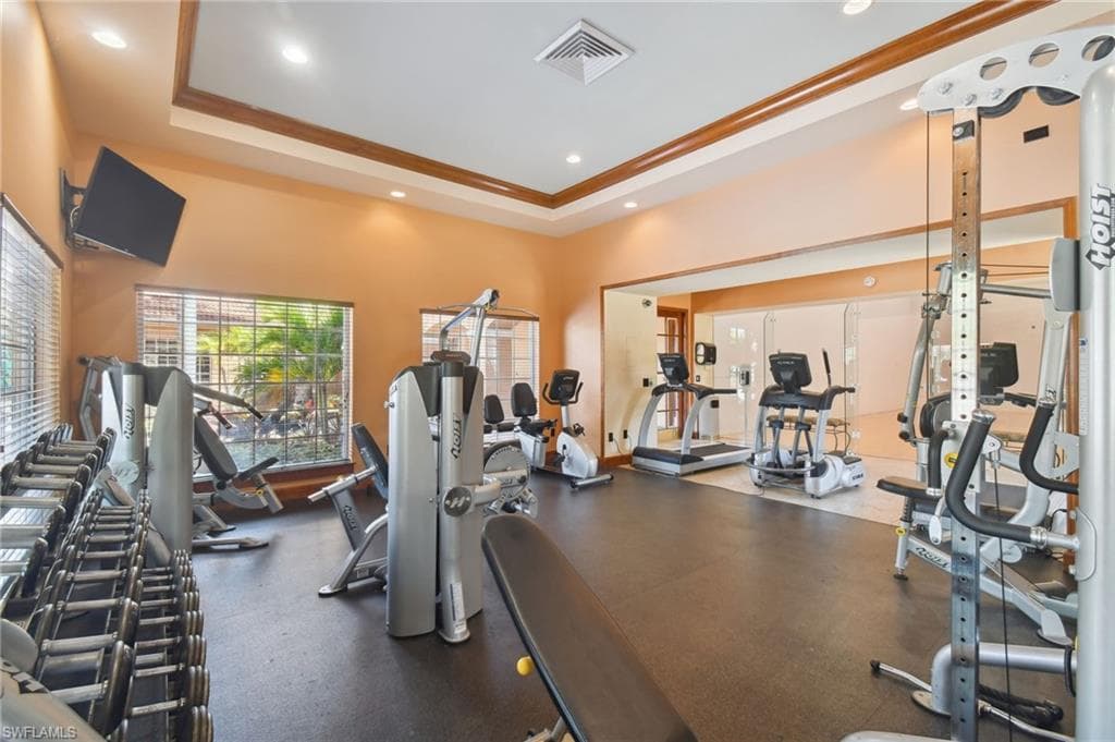 1210 Wildwood Lakes Blvd 304, Naples, FL 34104-31